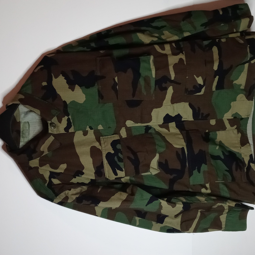 Army Combat Official Men's Medium Camouflage Fatigues Pants And Jacket